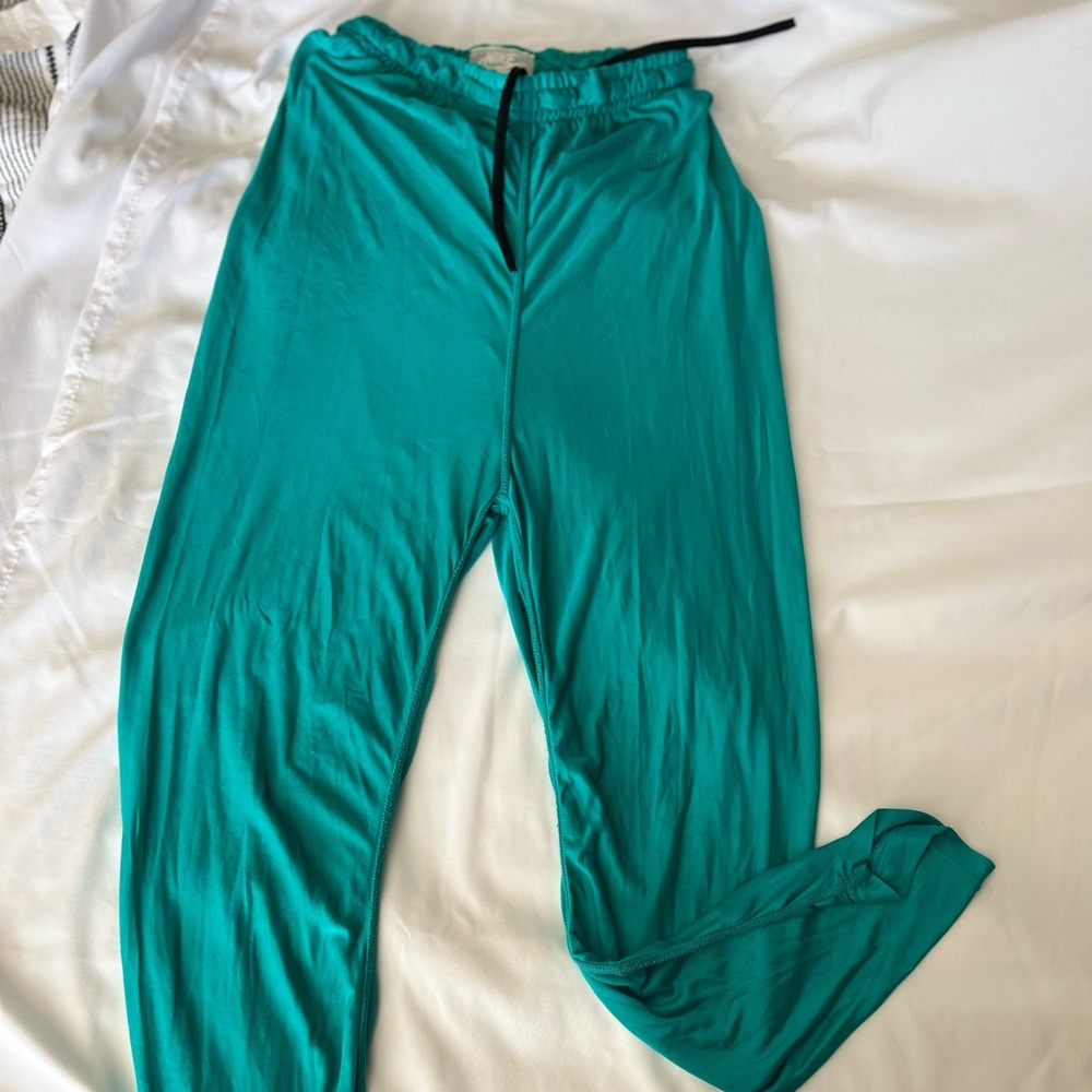 Vintage 1980s Nike running tights